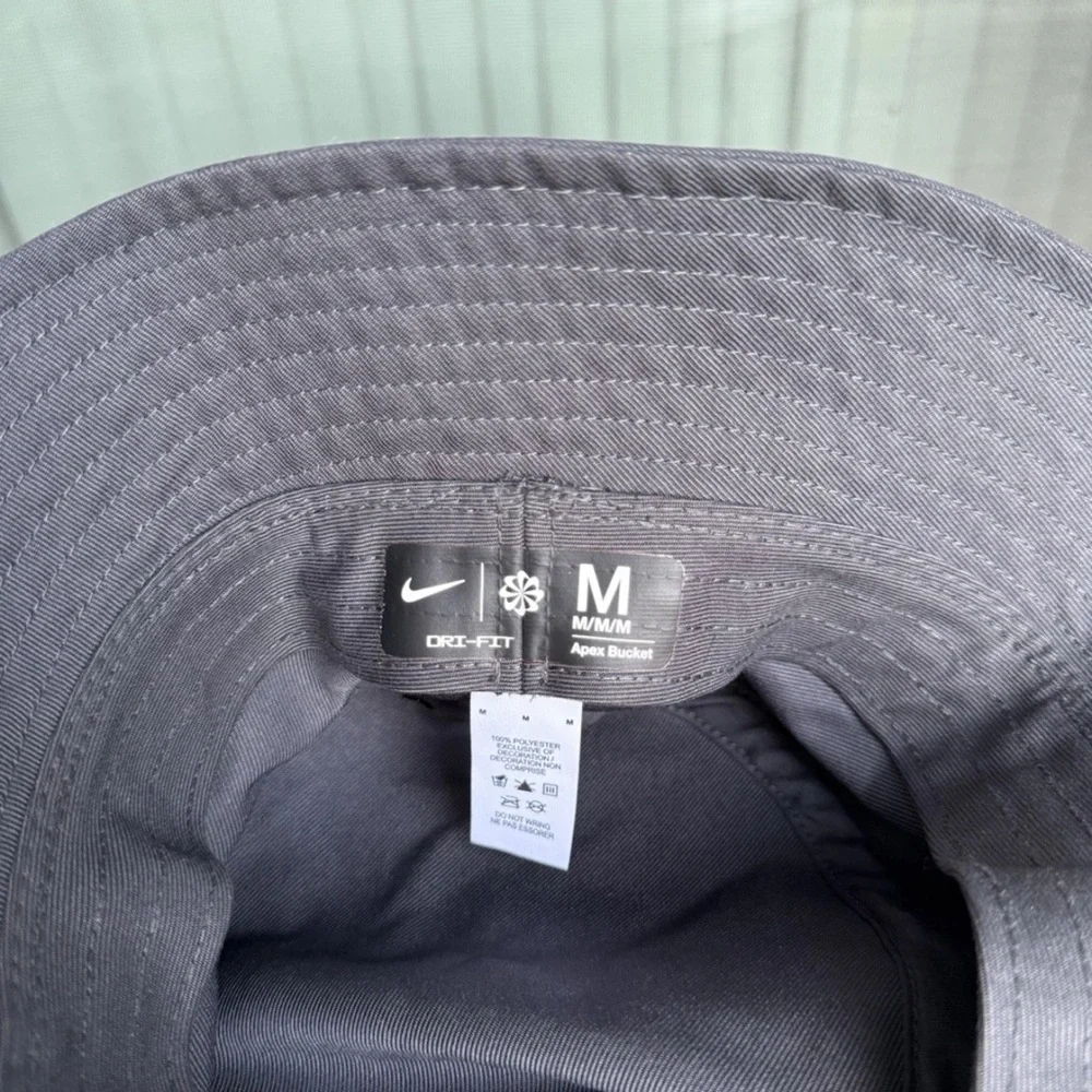 Nike Dri-Fit Swoosh Logo Apex Golf Bucket Unisex‎ Hat Anthracite (Gray Black) M